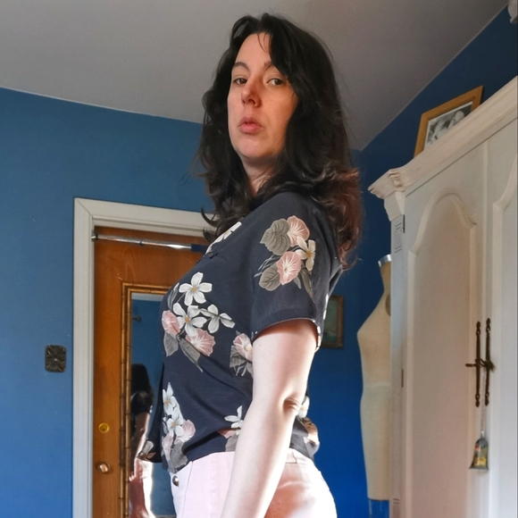 2 for 30$ Floral blouse - Picture 4 of 5